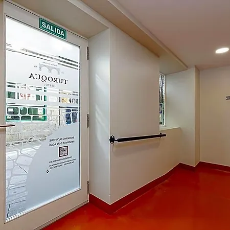 Turoqua Hotel *